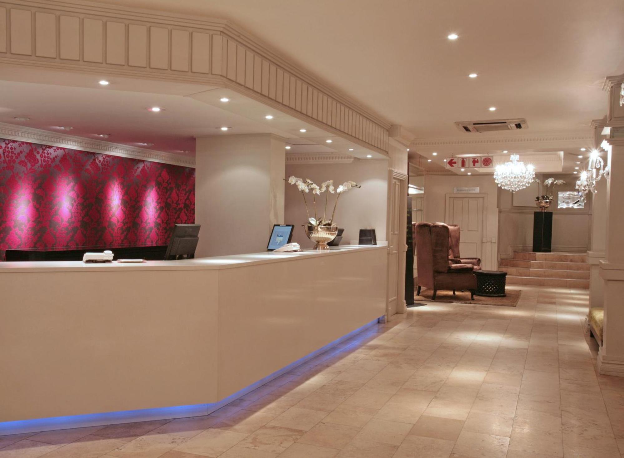 Manhattan Hotel Pretoria-Noord Dış mekan fotoğraf