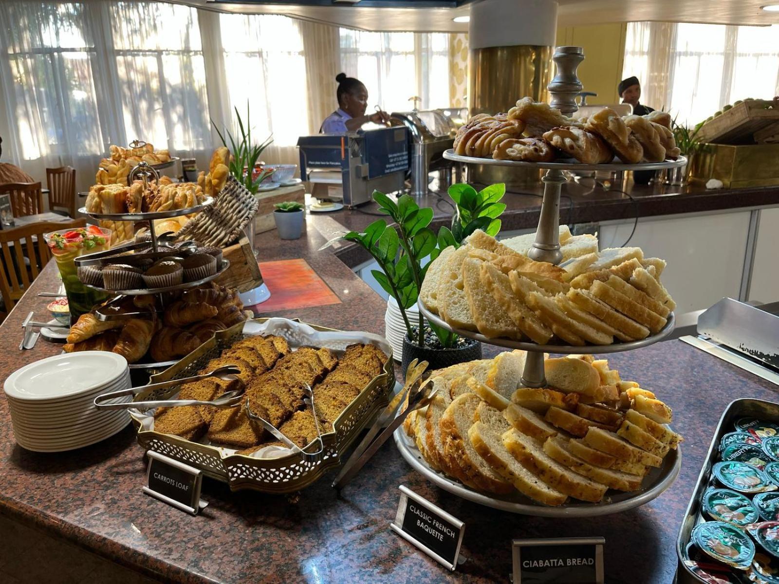 Manhattan Hotel Pretoria-Noord Dış mekan fotoğraf