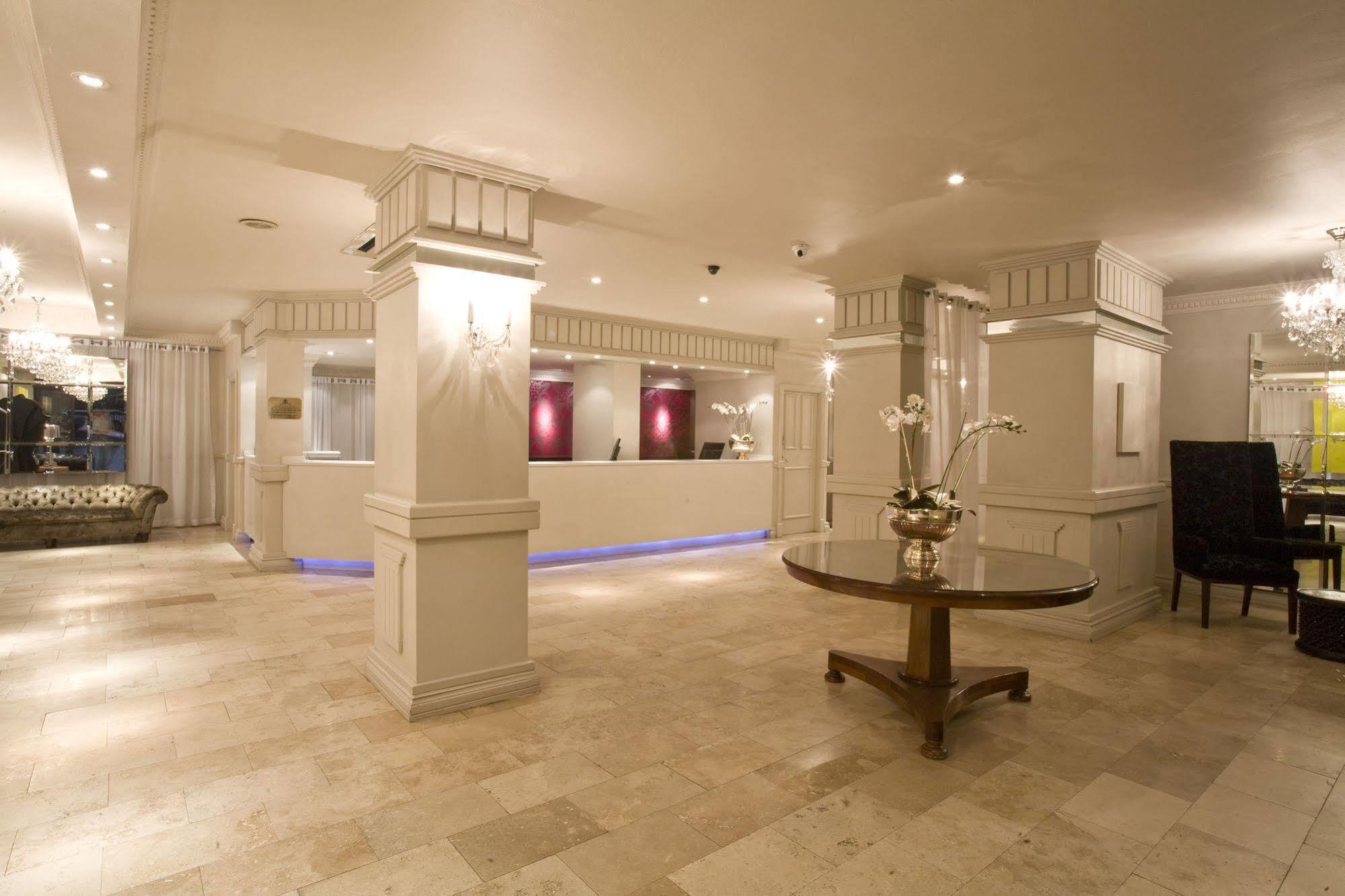 Manhattan Hotel Pretoria-Noord Dış mekan fotoğraf